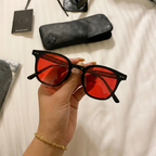 Mars Black Retro